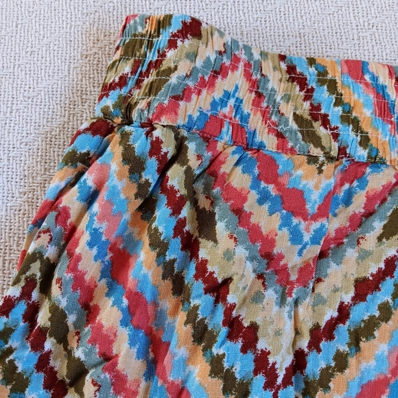 ✨BOGO✨ Sonoma Multicolor Chevron Skirt - Picture 3 of 9